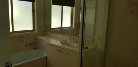 Tranquil villa - Photo 3