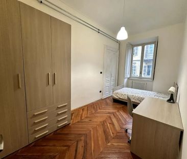 Via SantAnselmo, Turin, Piedmont 10125 - Photo 2