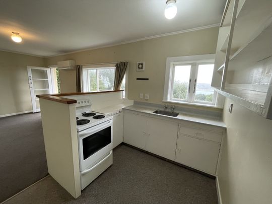 Cozy 1-Bedroom Flat in Melrose - Photo 1