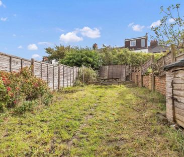 5 bedroom terraced house to rent - Photo 5