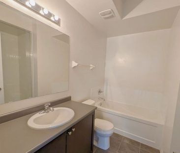 For Lease - 3120 Boxford Crescent Unit# 2, Mississauga, Ontario - Photo 1