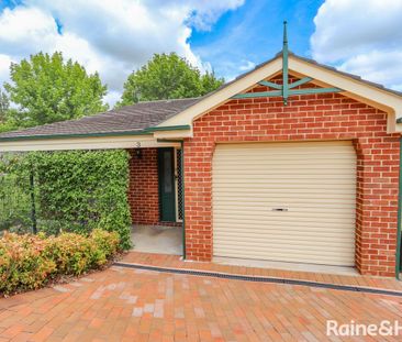 THREE BEDROOM UNIT - Close to town Available 15.12.2025 - Photo 3