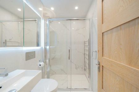 Finborough Road, South Kensington, SW10 - Photo 5