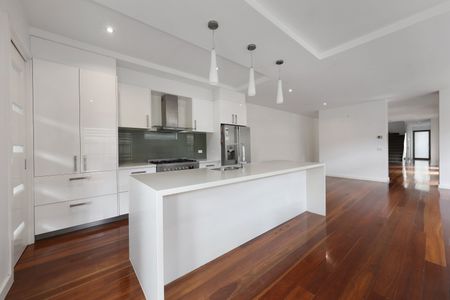 42B Daley St, Bentleigh VIC 3204 - Townhouse For Rent | Domain - Photo 5