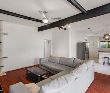 Three-Bedroom Home with Swimming Pool & Generous Outdoor Entertaining - Photo 2
