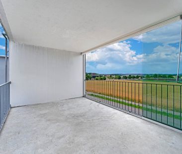 mit Geschirrspüler, 2 Badezimmer, gedecktem Balkon und vielem Mehr! - Foto 6
