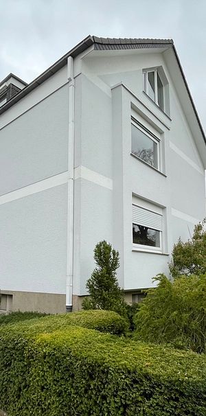 Modern renoviert! 3-Zi.-Wohnung mit Balkon und Garage - Foto 1