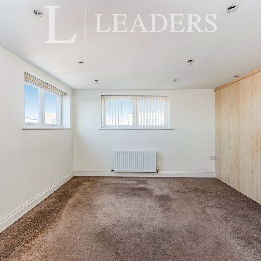 1 bedroom apartment to rent Bridges Place, Denne Parade, Horsham, RH12 - Photo 1