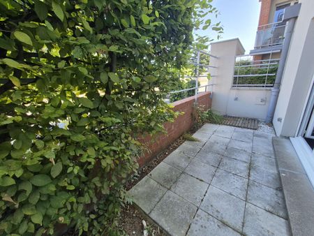 Location Appartement 3 pièces 58m² LOOS 59120 - Photo 4