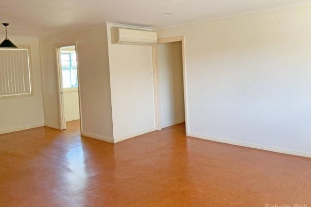 Great family home - Photo 1