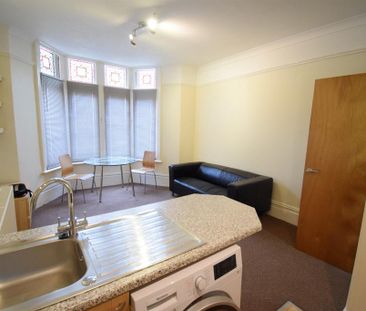1 bedroom ground floor flat to rent - Photo 5