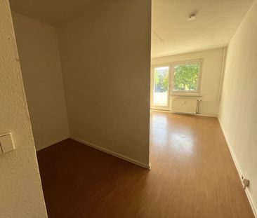 Über wenige Stufen in Ihr neues Zuhause - Photo 1