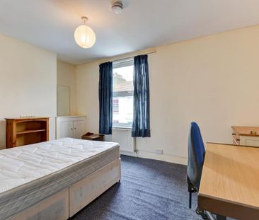 4 bedroom house to rent - Photo 6