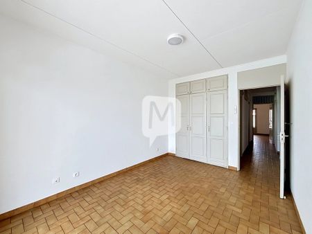 Location Appartement 4 pièces 101m² CAYENNE 97300 - Photo 2