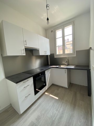 Location Appartement 1 pièce 37m² ST GERMAIN EN LAYE 78100 - Photo 5