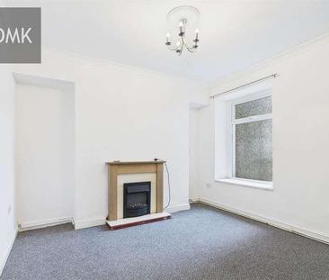 Carmarthen Road, Fforestfach, Swansea, SA5 - Photo 3