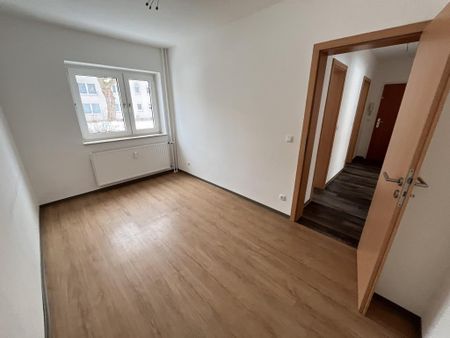 Moderne Einbauküche in renovierter 3-Zimmer-Wohnung in Castrop-Rauxel Merklinde - Photo 2