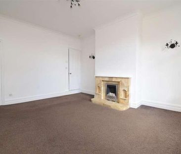 Second Avenue, Newton Hill, Wakefield, WF1 - Photo 2