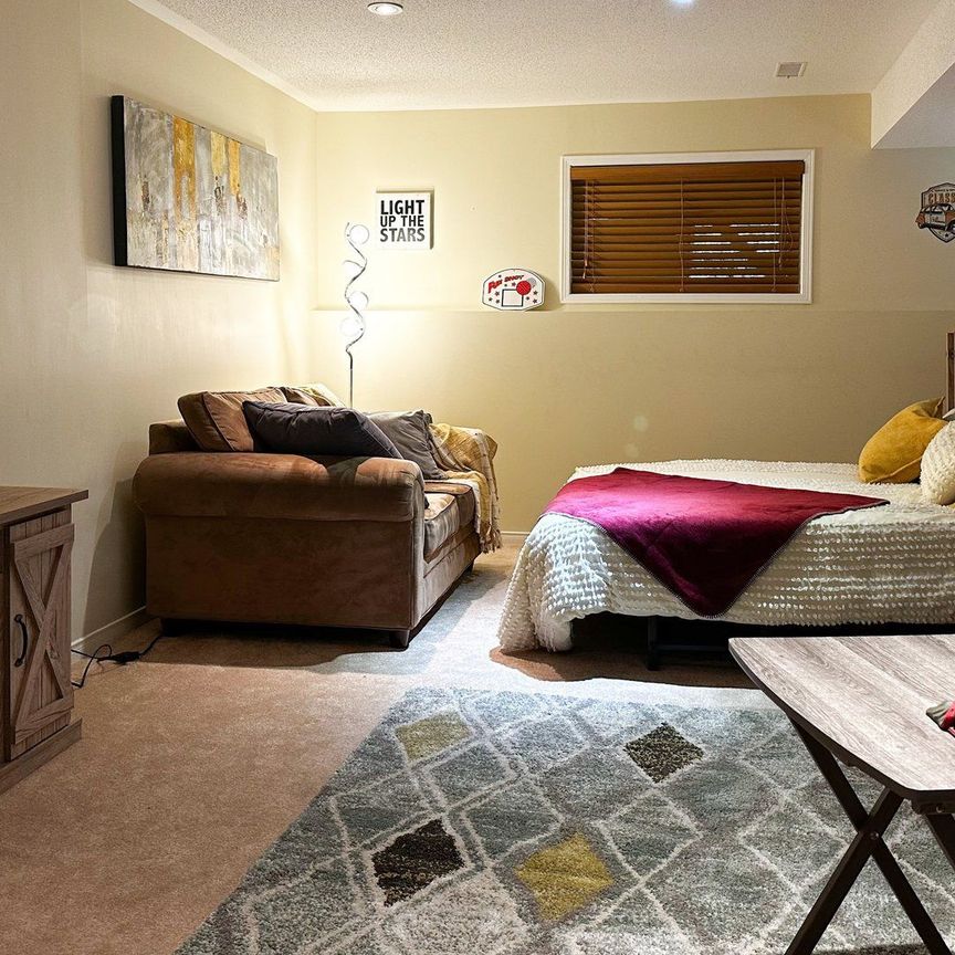 For Lease - 57 Green Briar Drive, Collingwood, Ontario - Photo 1