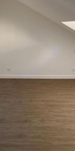 A LOUER-APPARTEMENT A LAVAL - Photo 4