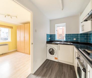 1 bedroom apartment to rent - Photo 4