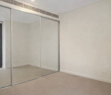 Macquarie Park - Photo 2