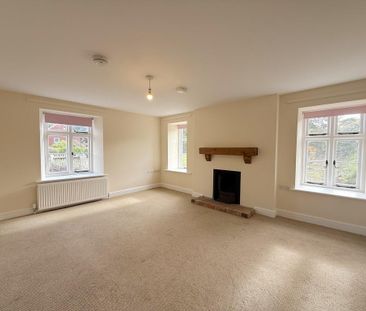 2 bedroom cottage to rent - Photo 1