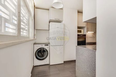 Apartment T4 in Alvalade, Lisboa - Photo 2