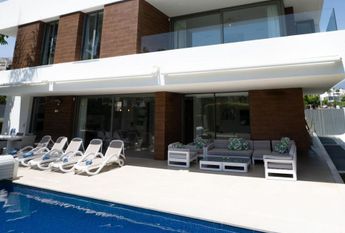 Luxury Villa for rent in Estepona, Spain