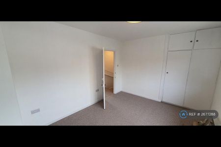 2 bedroom terraced house to rent - Photo 5