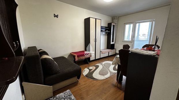Garsonieră de închiriat 0% comision - Fotografie 1