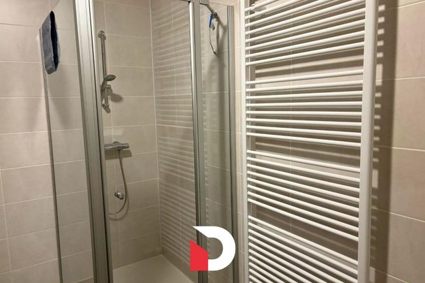 Lichtrijk appartement met 2 slaapkamers te Sint-Kruis - Photo 1