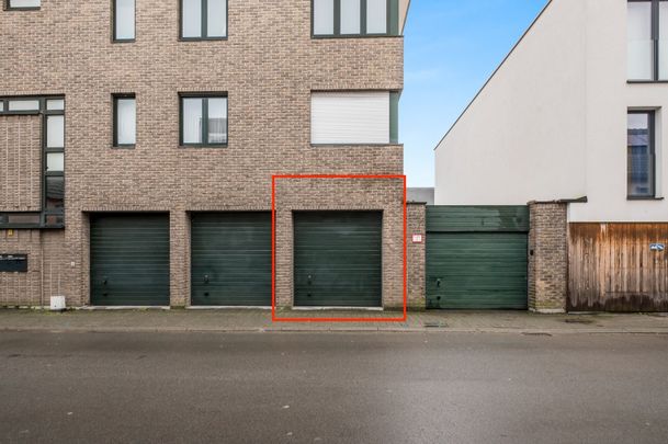 Goed gelegen 1 slaapkamer appartement met garage en terras - Foto 1