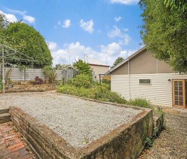 3 Glazebrook Street, Ballarat East - Photo 2