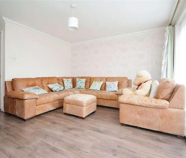 Taunton Road, Romford, Essex, RM3 - Photo 3