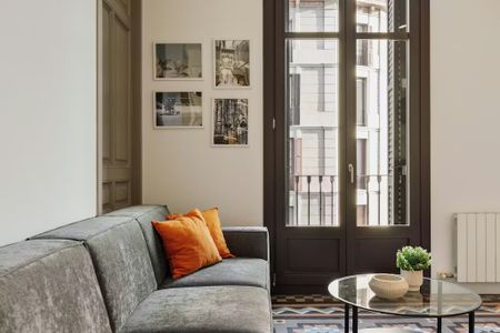 Carrer de Balmes, Barcelona, Catalonia 08007 - Foto 2