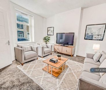 2 bedroom terraced house to rent - Photo 1