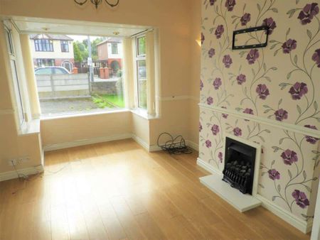 4 Bedroom Semi-Detached House to Rent in Lea - Photo 5