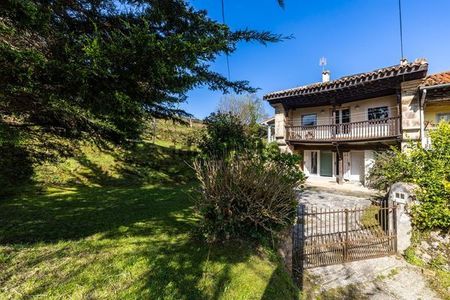 Alquiler de casa o chalet independiente en Barrio de la Molina - Photo 4
