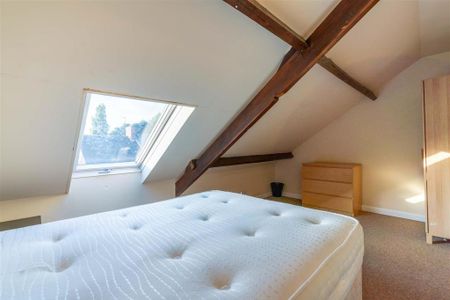 4 bedroom terraced house to rent - Photo 2