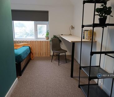 1 bedroom in a house share to rent - Photo 6