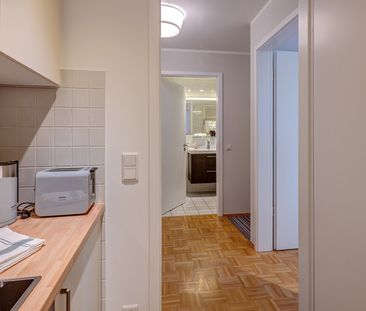 Bright and quiet apartment near Arabellapark - Foto 1