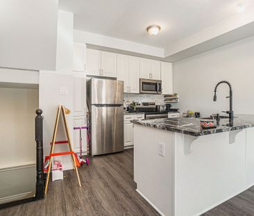 For Lease - 577 Takamose Private, Manor Park - Cardinal Glen and Ar... - Photo 5