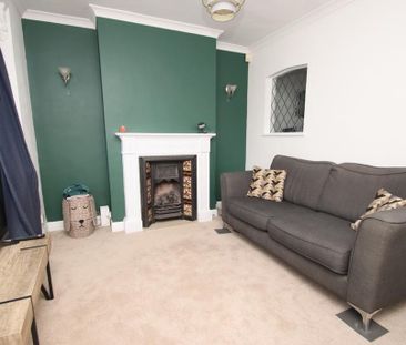 3 bedroom semi-detached house to rent - Photo 5