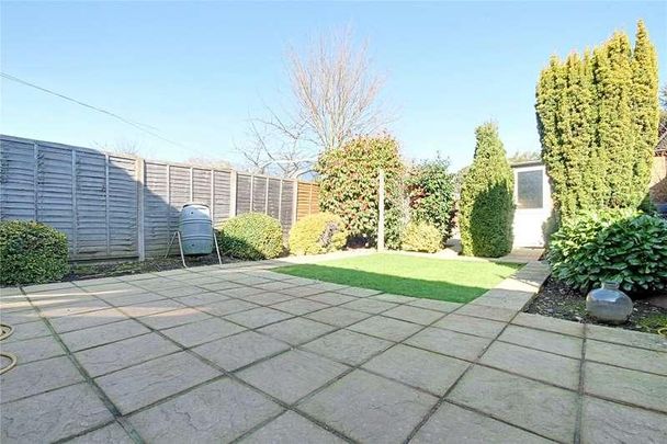 Ambleside Crescent, Enfield, EN3 - Photo 1