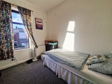 Suffolk Street, BB2 - Photo 5