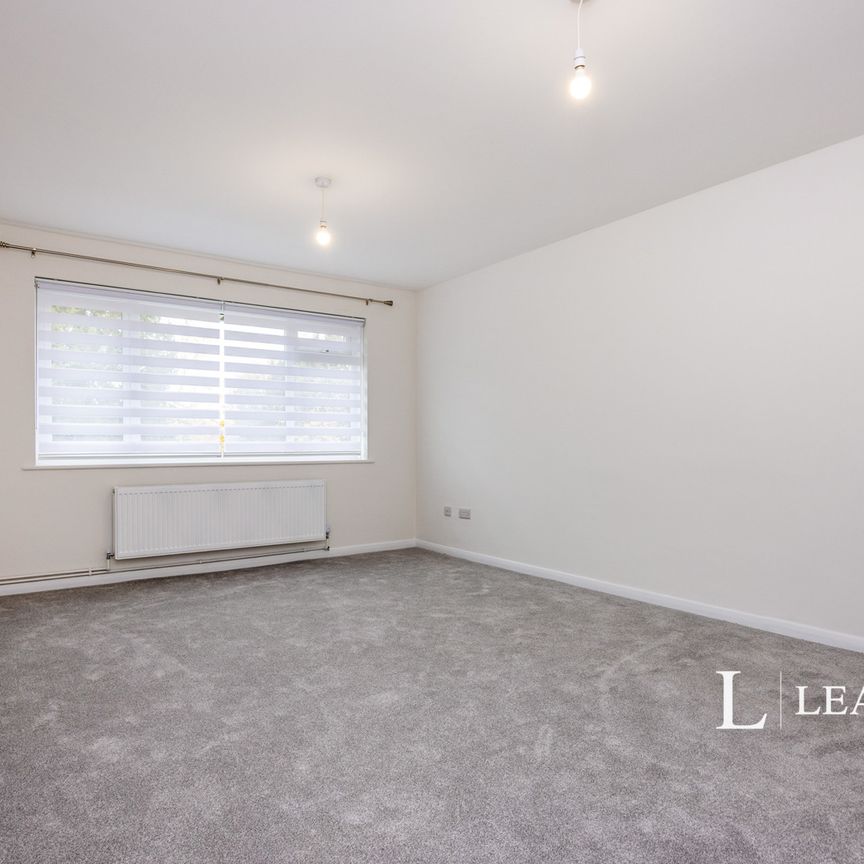 2 bedroom apartment to rent Berkeley Court, London Road, Guildford, GU1 - Photo 1