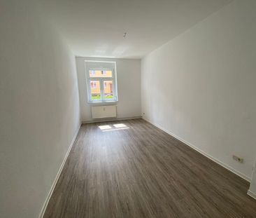 3-Raum-Wohnung im Erdgeschoss zu vermieten - Photo 4