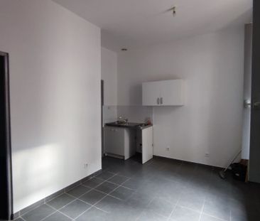 Location Appartement 1 pièce 23m² SETE 34200 - Photo 2