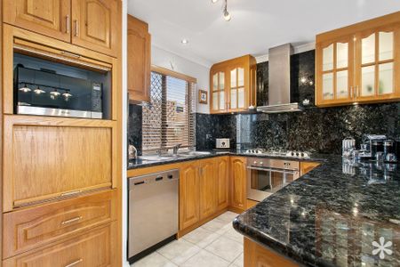 3/170 Melville Parade - Photo 3